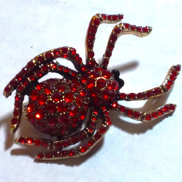 Spider Brooch Rhinestone Large Statement Sparkle Goth Scene Stylish Halloween - Picture 3 of 6